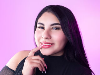 naked girl with live cam fingering SammyEven