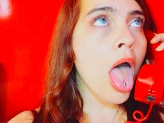 camgirl playing with sex toy SamyShays