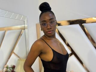 naked webcam girl photo SelenaRoas