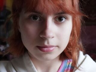 bedroom livecam SerafinaGoettl