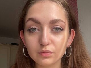 campicture ShaniFland