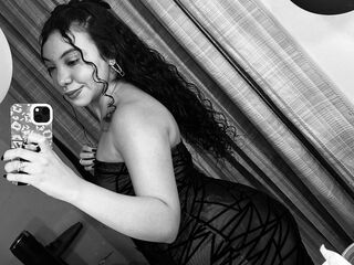 naughty camgirl picture SharonBlairr