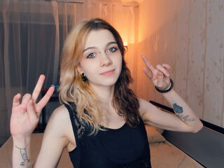 cam girl playing with sextoy SibleyBickham