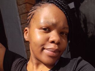 chat room free SinethembaZondi