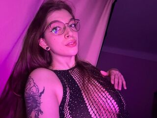 naked webcam girl SloaneKenz