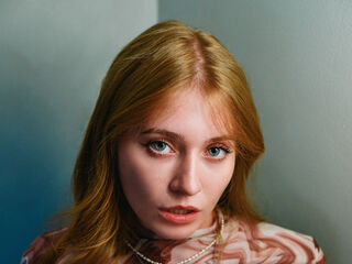 camgirl sex photo TianaTinn