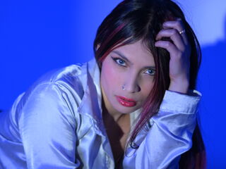 free nude cam TiffanySuarez