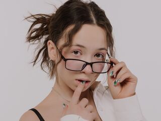 camgirl playing with sex toy TrixieMorgan