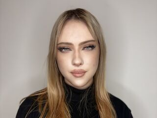 livesex video VirgieJanosek