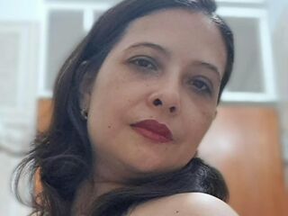 beautiful webcamgirl XimRios