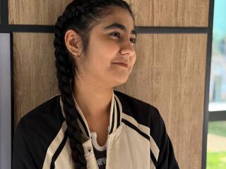 cam slut YukoKlapper