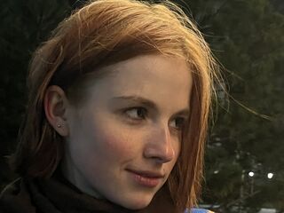 girl chat room YumiMee