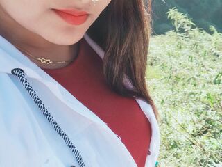 topless camgirl ZairaMartin